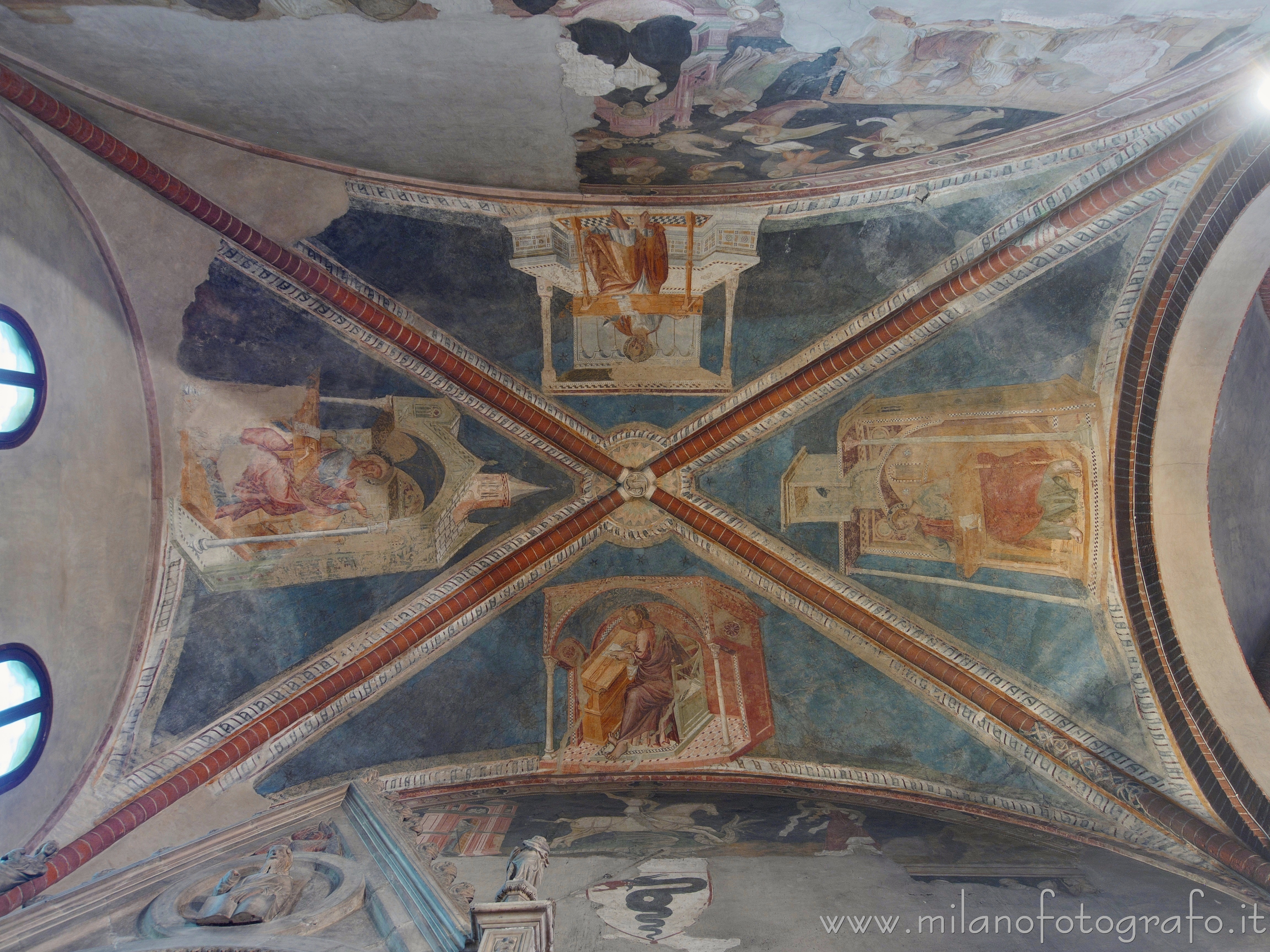 Milan (Italy) - Vault of the Chapel of St. Thomas in the Basilica of Sant'Eustorgio